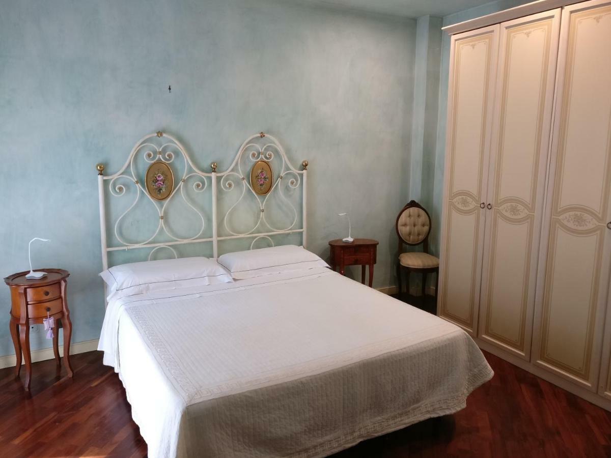 B&B La Casa Di Rita ポルト・サン・ジョルジョ エクステリア 写真